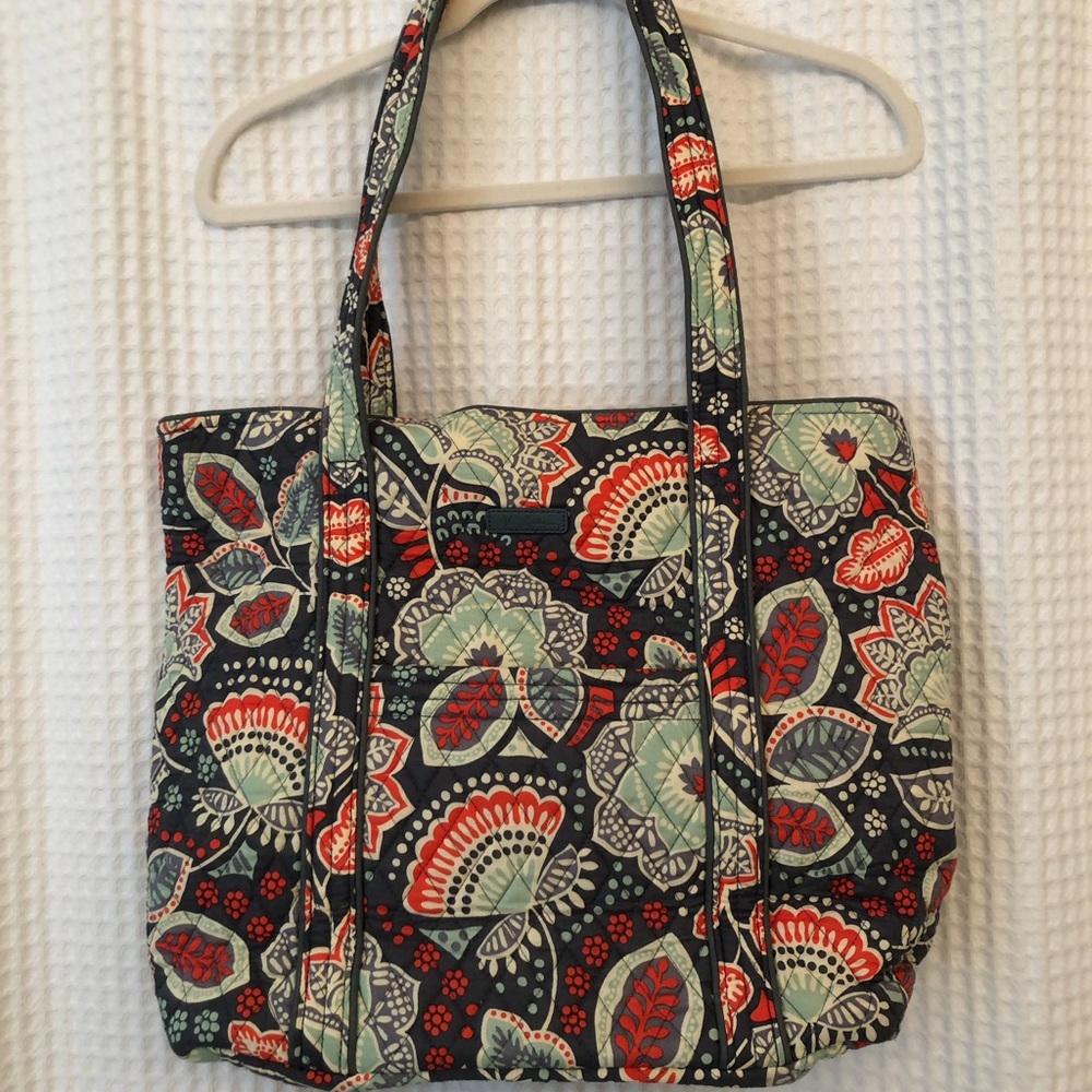 Vera Bradley NWOT never used large tote blue bandana reversible bag